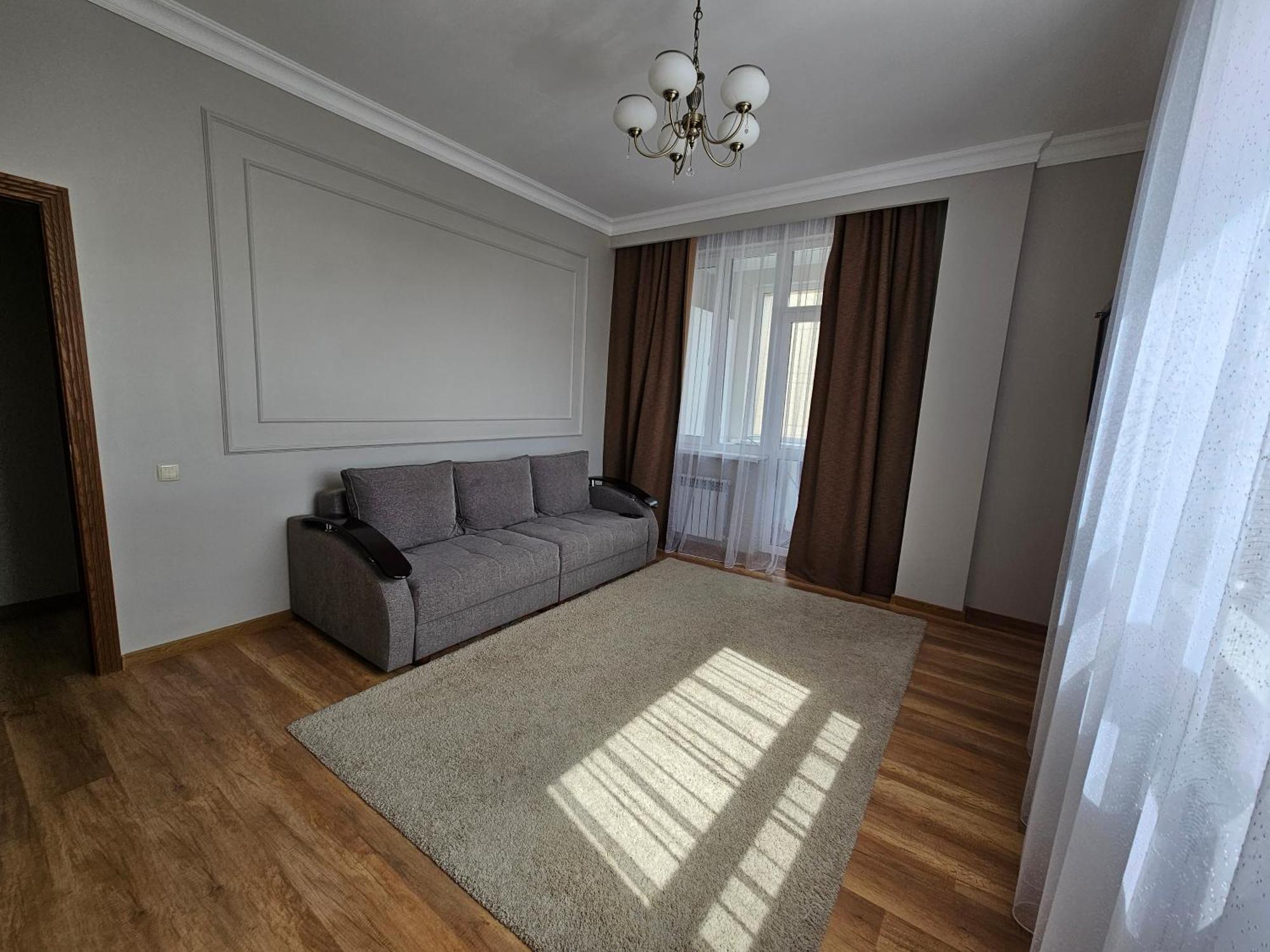 Ernaz Plus Apartments-Expo-Boulevard 130 Astana Exteriér fotografie