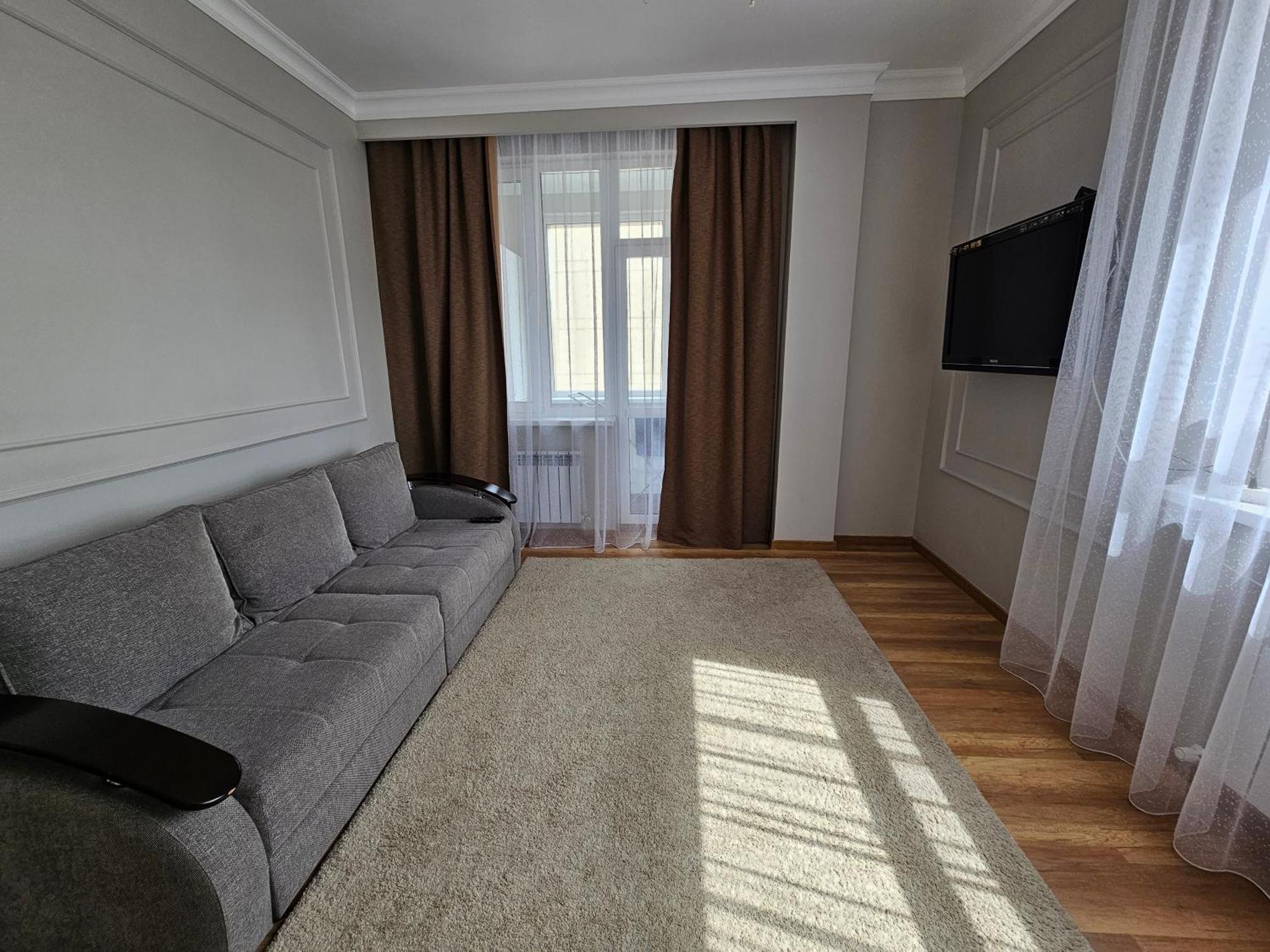 Ernaz Plus Apartments-Expo-Boulevard 130 Astana Exteriér fotografie