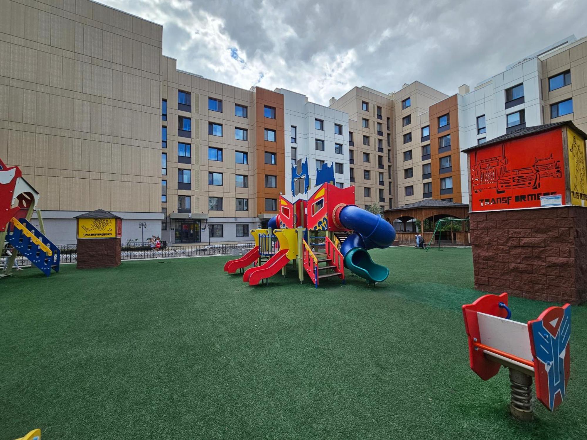 Ernaz Plus Apartments-Expo-Boulevard 130 Astana Exteriér fotografie